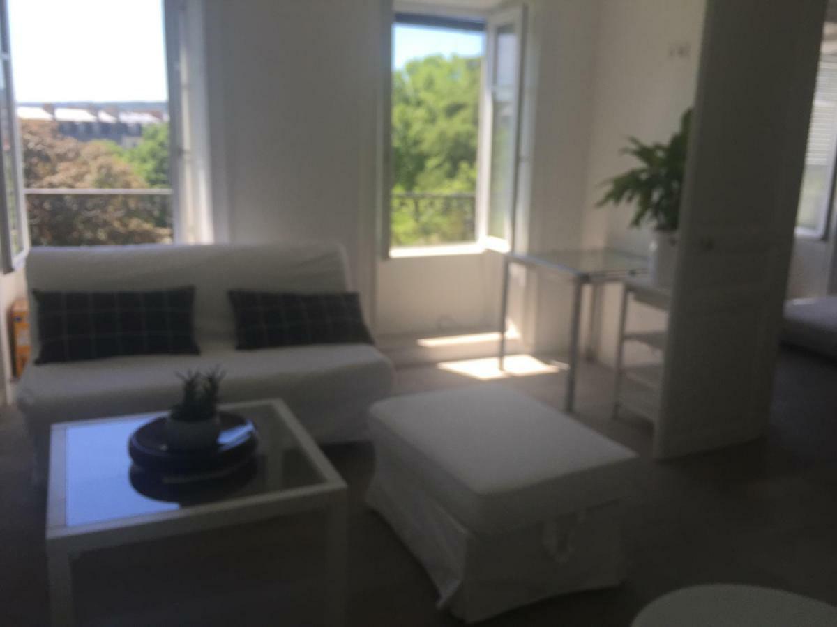 Le Jardin Darcy Liberte Hyper Centre Gare-Ville Parking Public Payant Dans La Rue Dijon Bagian luar foto