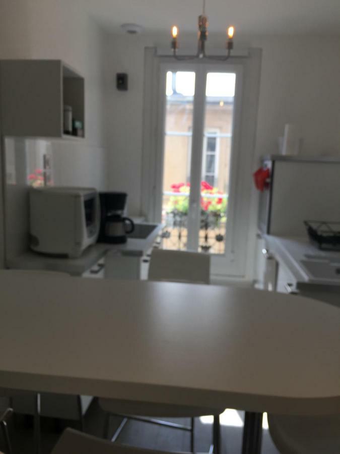 Le Jardin Darcy Liberte Hyper Centre Gare-Ville Parking Public Payant Dans La Rue Dijon Bagian luar foto